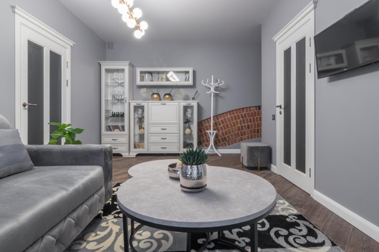 Dandelion Apartment In The Heart Of Каунас Экстерьер фото